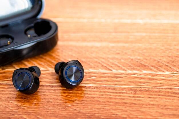 Czy słuchawki bluetooth trzeba ładować?