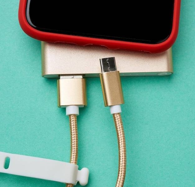 Jaka ładowarka do iPhone 14 Plus sprawdzi się na co dzień?