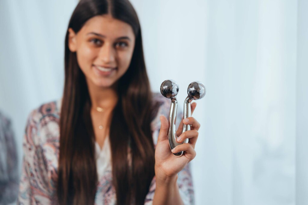 Jak naładować słuchawki Xiaomi AirDots w domowych warunkach?