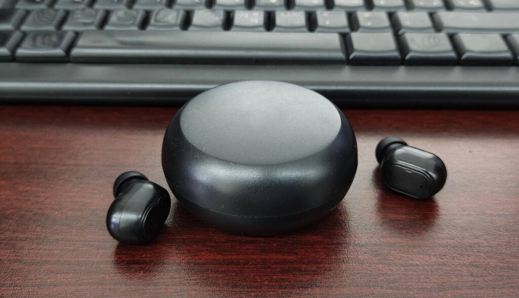 Xiaomi Airdots kiedy naladowane jak rozpoznać sygnały ładowania