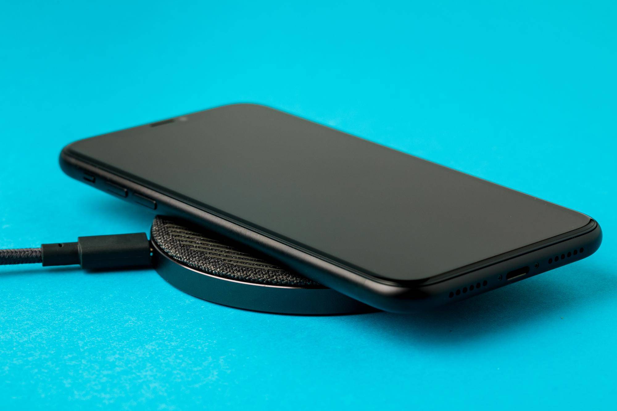 Huawei P20 Lite czy ma ładowanie bezprzewodowe?
