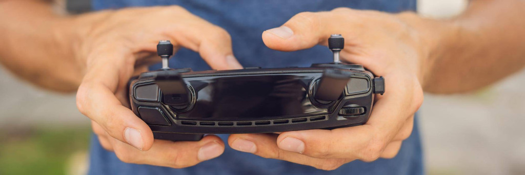 Jak długo ładuje się pad PS4 i od czego to zależy?