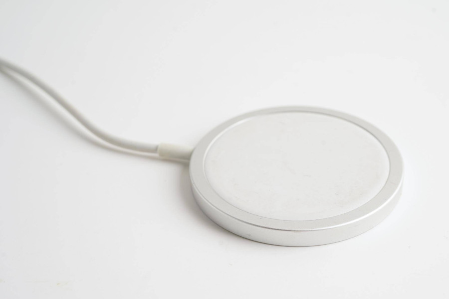 Magsafe iPhone co to jest i jak działa ta technologia?
