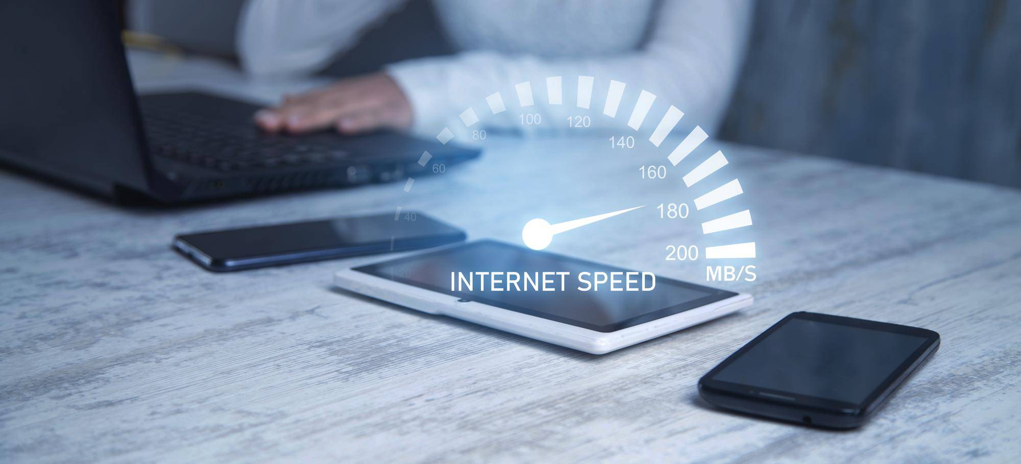 Czy 50 mb/s to szybki internet dla codziennego użytkowania?
